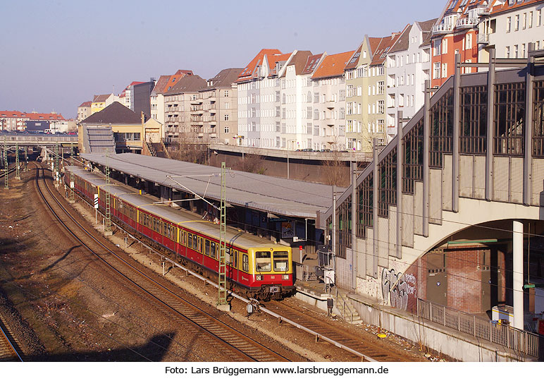 Berliner S-Bahn - Bahnhof Messe Nord / ICC - Witzleben - Baureihe 485