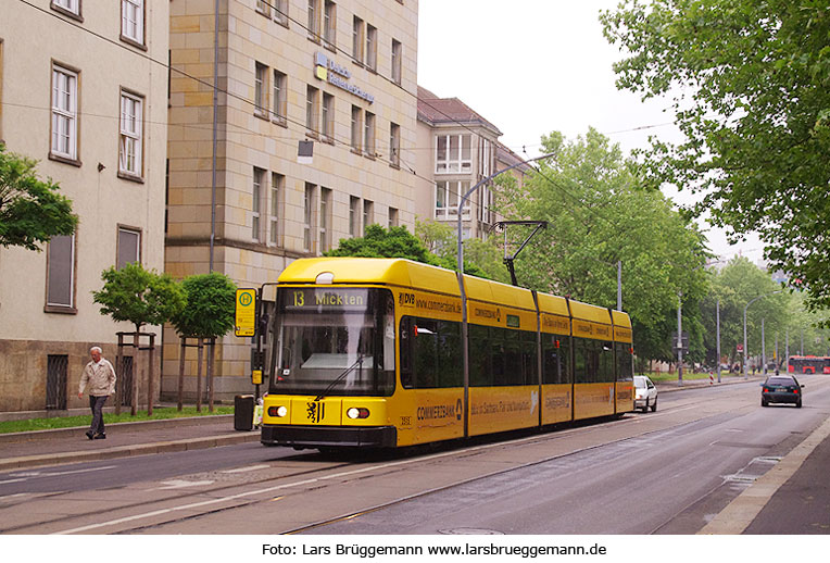 Die Haltestelle Dürerstraße der Straßenbahn in Dresden