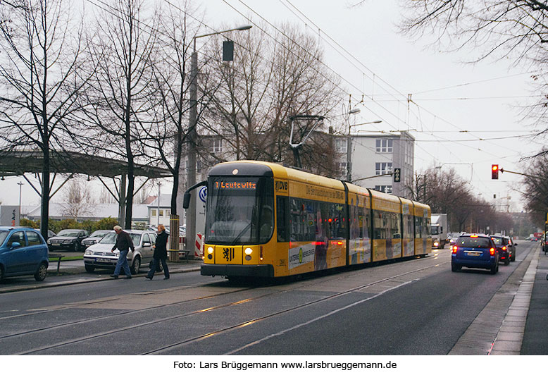 Die Haltestelle Hamburger Straße der Straßenbahn in Dresden