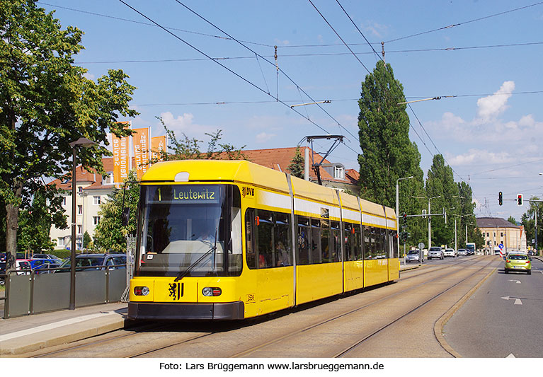 Die Straßenbahn in Dresden - Haltestelle Rauensteinstraße