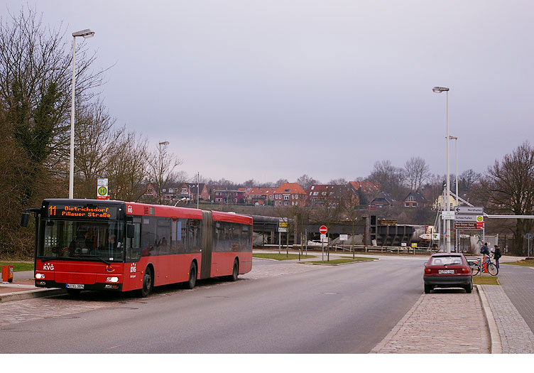 KVG Stadtbus in Kiel Wik Kanal Fähre