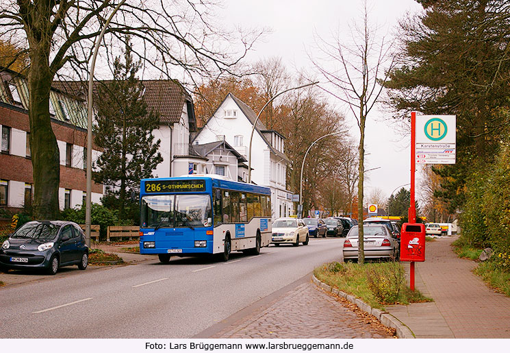 Die Haltestelle Karstenstraße der Buslinien 189 und 286 in Hamburg