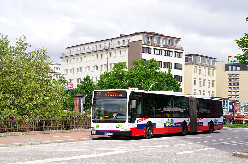 Hamburg Buslinie 111 Haltestelle Bahnhof Altona