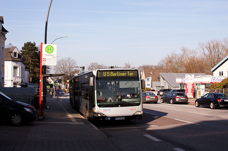 Ein VHH Bus an der Haltestelle Tannenberg