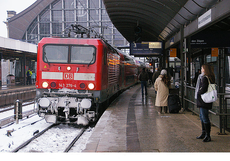 Bahnhof Hamburg Dammtor mit Schnee