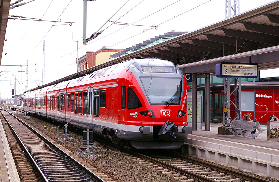 DB Baureihe 427 in Rostock Hbf