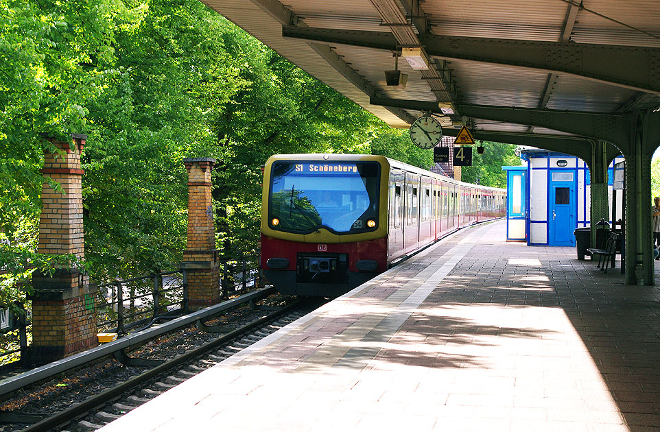 S-Bahn Bahnhof Berlin Wollankstraße - Baureihe 481