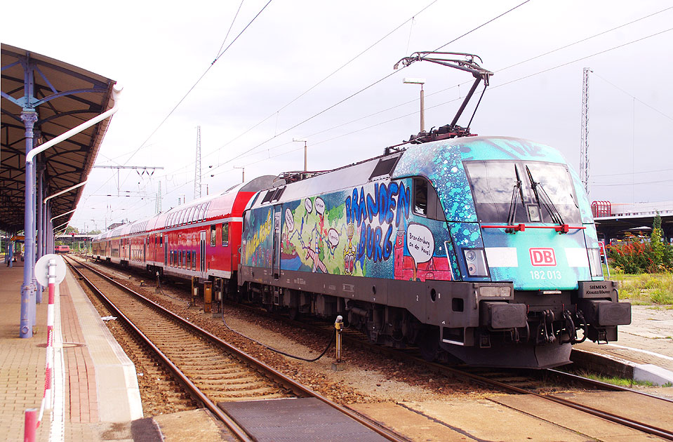 Die DB Baureihe 182 im Bahnhof Cottbus