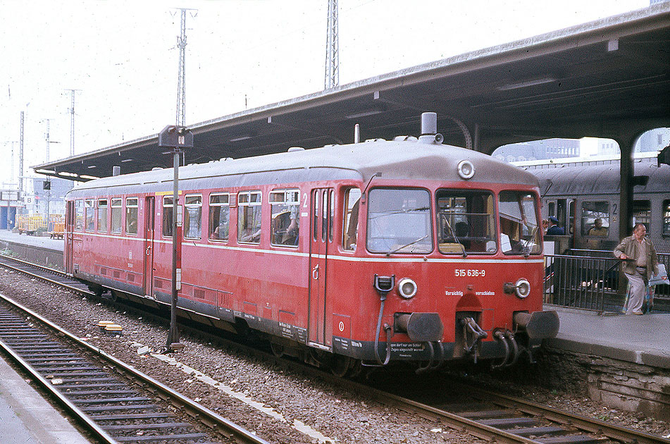 Der Akku-Triebwagen der Deutschen Bundesbahn in Dortmund Hbf