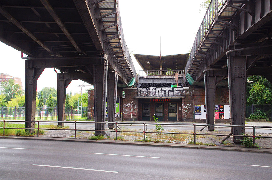 Der Bahnhof Wernerwerk an der Siemensbahn in Berlin