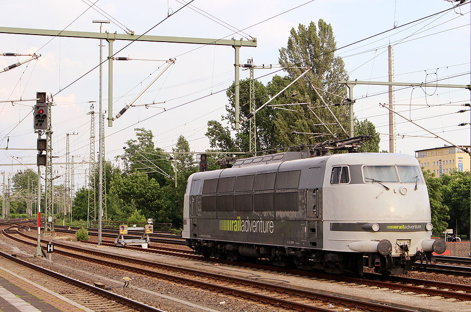 Baureihe 103 von Railadventure in Dresden Hbf