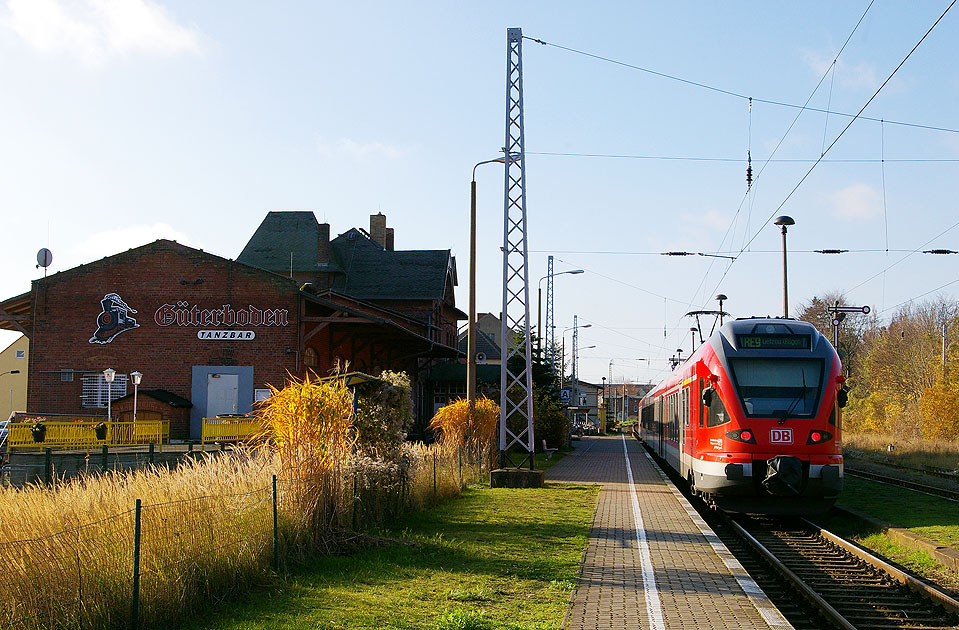 DB Flirt im Bahnhof Saßnitz auf Rügen