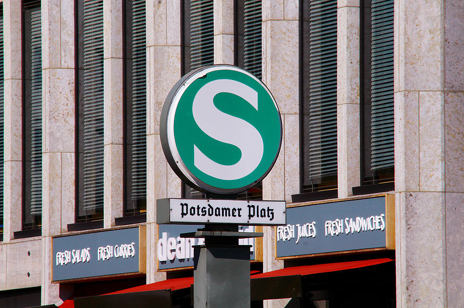 Der Bahnhof Potsdamer Platz der S-Bahn in Berlin