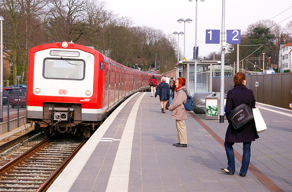 Der Bahnhof Reinbek der Hamburger S-Bahn