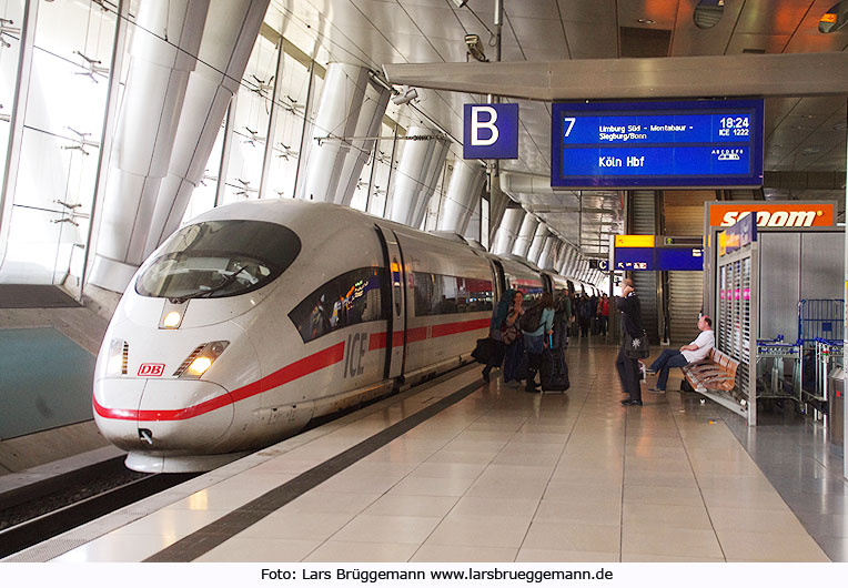 Die DB Baureihe 403 - der ICE 3 - Bahnhof Frankfurt(M) Flughafen Fernbahnhof
