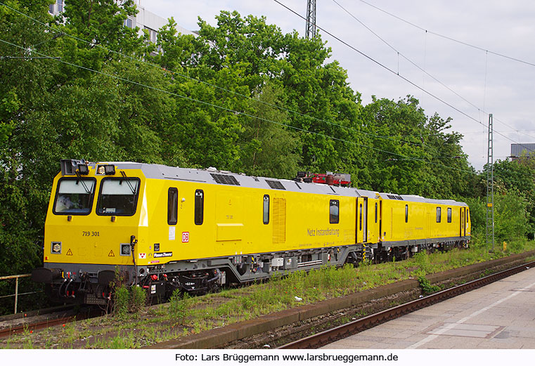Die DB Baureihe 719 - Der 719 301 im Bahnhof Hamburg-Altona