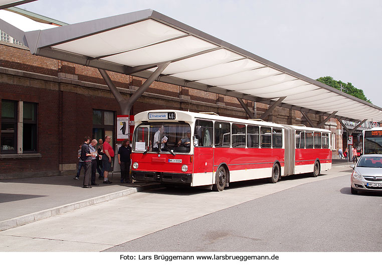 Hochbahn Gelenkbus - HOV 7211 - O 305 G - Bahnhof Barmbek - Busbahnhof