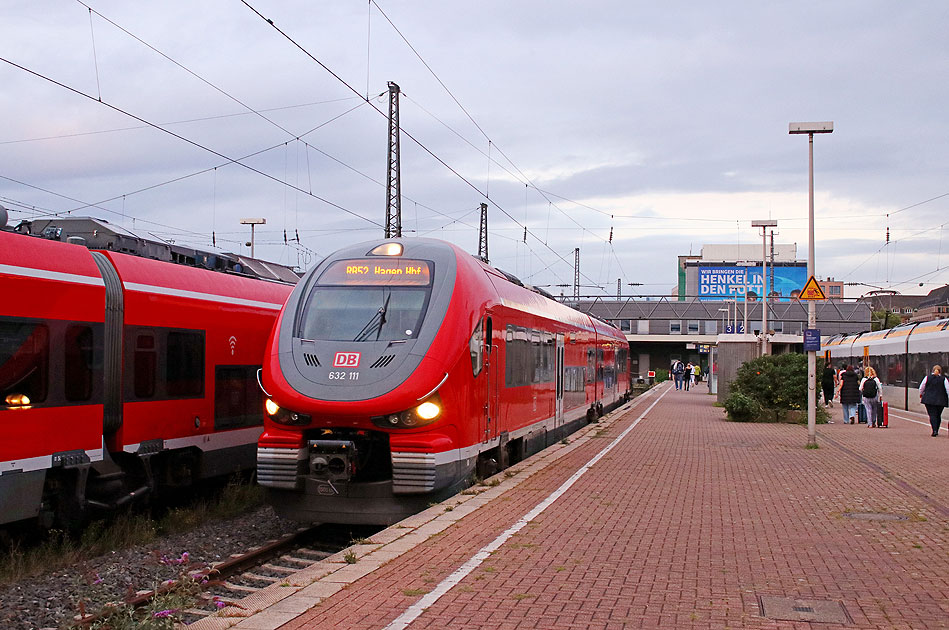 Ein Triebwagen der Baureihe 632 in Dortmund Hbf
