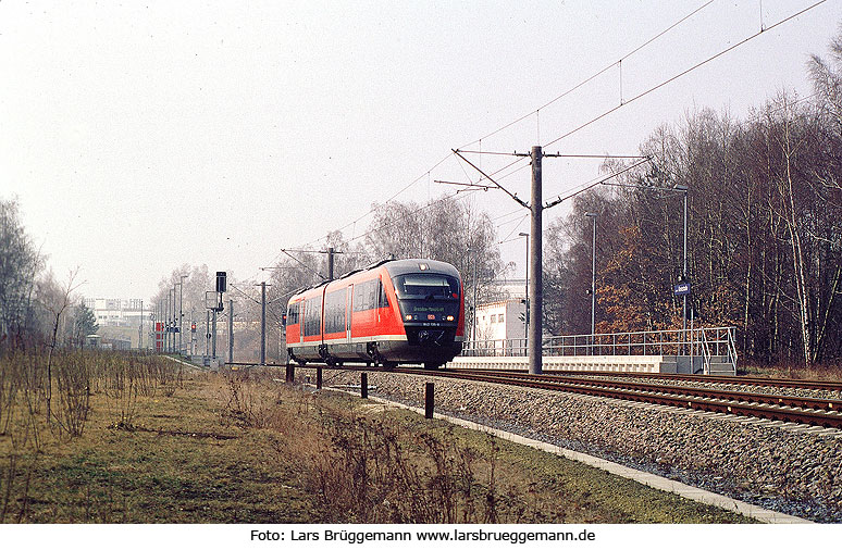 Ein Desiro der Baureihe 642 im Bahnhof Dresden Grenzstraße