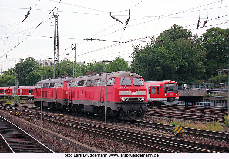Foto DB Baureihe 218 292-1 in Hamburg Hbf