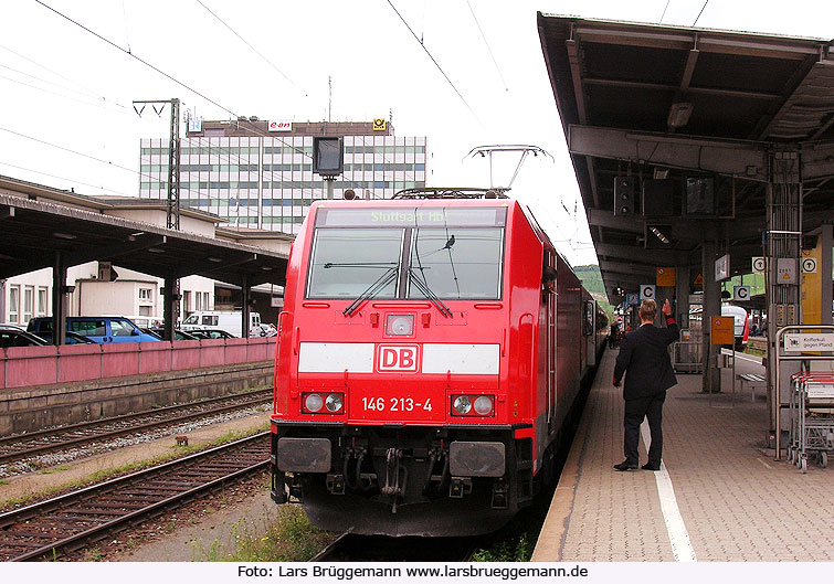 DB Baureihe 146 - Ein Regionalexpress im Würzburger Hauptbahnof
