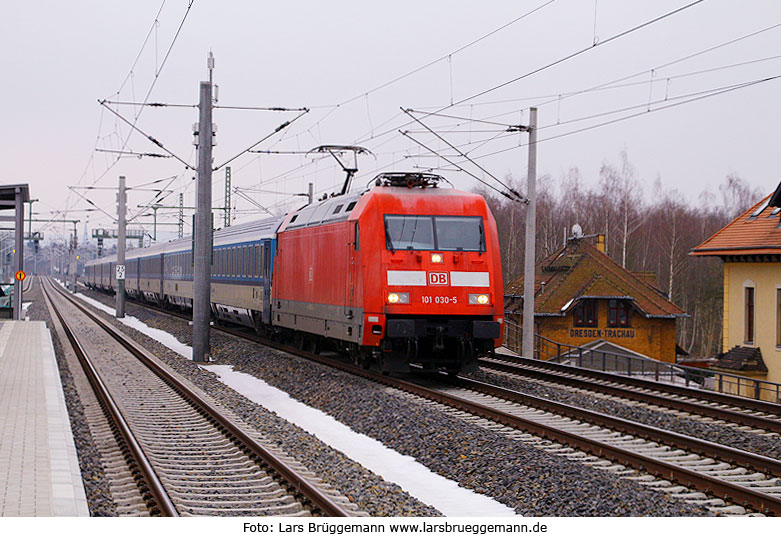 Eurocity Prag - Dresden - Berlin - Hamburg im Bahnhof Dresden-Trachau