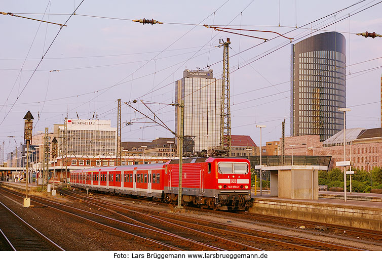 Foto DB Baureihe 143 in Dortmund Hbf