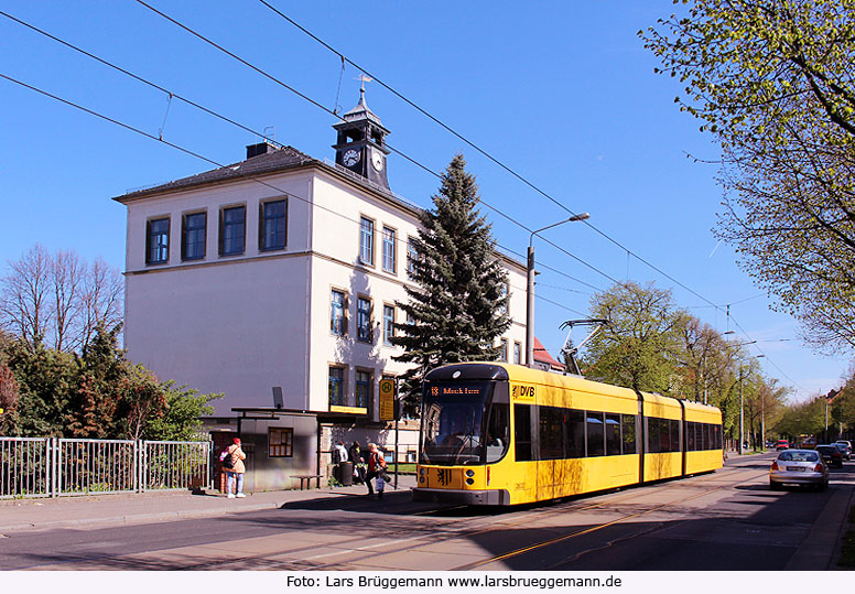 Haltestelle Lohrmannstraße der Straßenbahn in Dresden