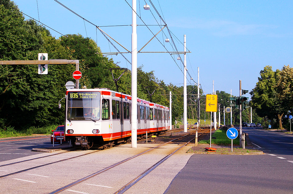Die U-Bahn in Bochum in Wasserstraße