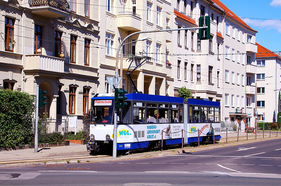 Die Straßenbahn in Görlitz in der Kehre Goethestraße