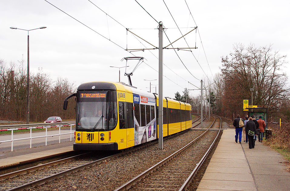 Straßenbahn Dresden Haltestelle Hellersiedlung