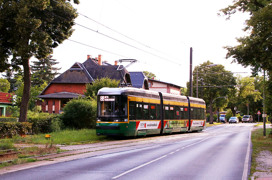 Die Schöneiche Rüdersdorfer Straßenbahn am Bahnhof Friedrichshagen