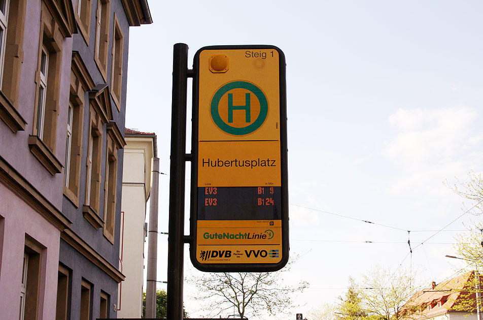 Haltestellenschild Hubertusplatz Straßenbahn Dresden
