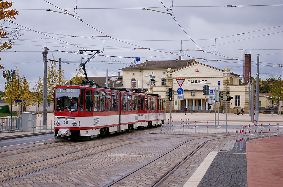 Tatra Doppeltraktion bei der Straßenbahn in Gotha