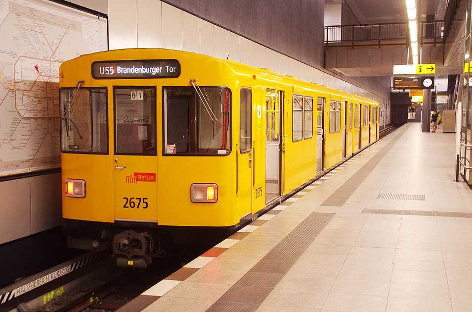 Die Kanzler U-Bahn im Berliner Hauptbahnhof