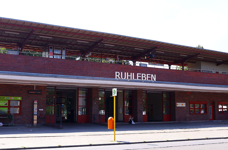 Der Bahnhof Ruhleben der Berliner U-Bahn