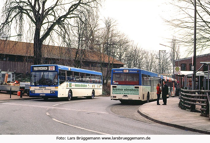 Drei Busse am Bahnhof Elmshorn