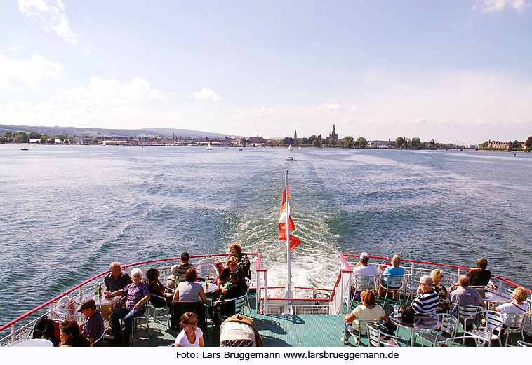 Schiff auf dem Bodensee Blick auf Konstanz