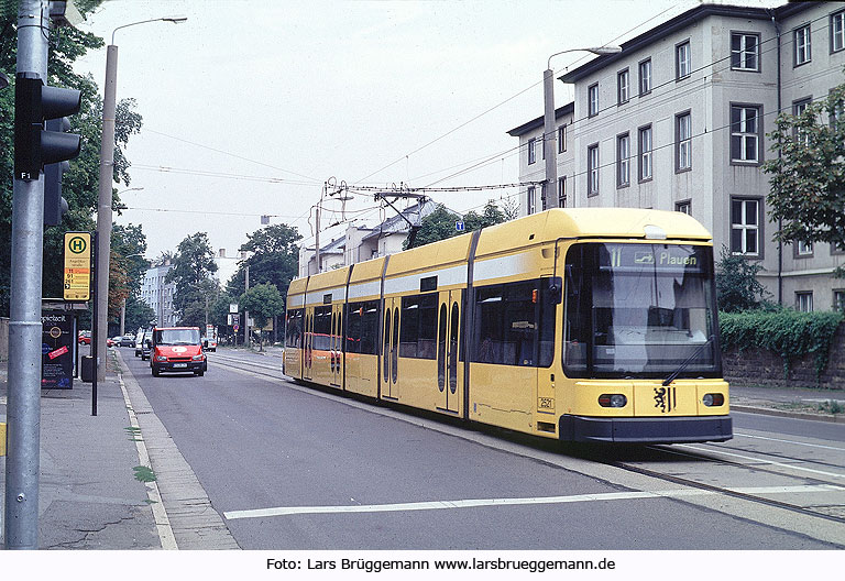 Straßenbahn Dresden Haltestelle Angelikastraße