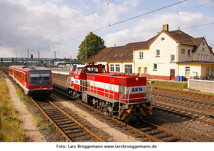 AKN und MaK Güterzuglok - Die AKN Lok V 2.022