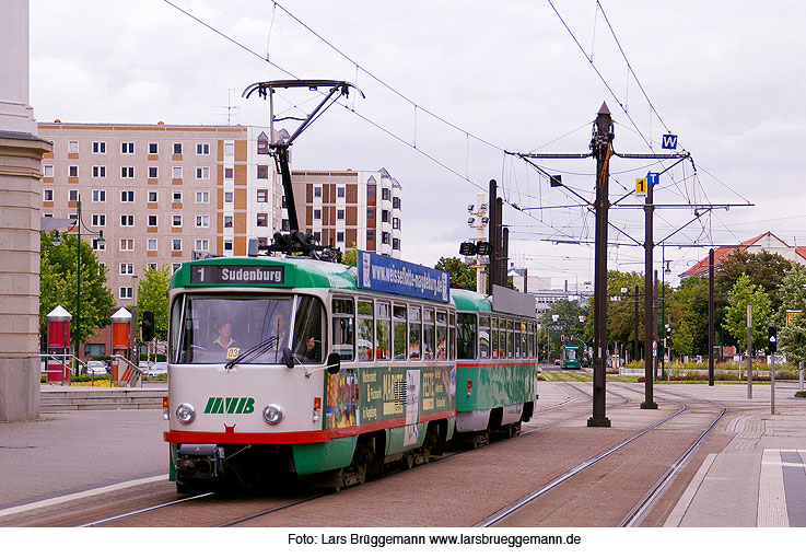Nahverkehr Fotos auf www.larsbrueggemann.de: Tatra Straßenbahn in Magdeburg