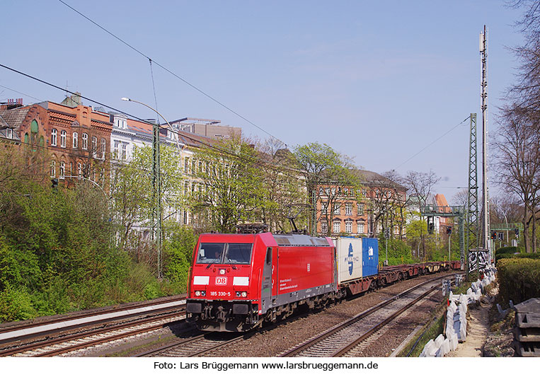 DB Baureihe 185 - Traxx Lok - auf der Hamburger Verbindungsbahn