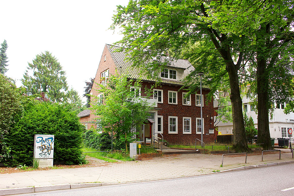 Das ehemalige Postamt in Hamburg-Osdorf im Rugenbarg