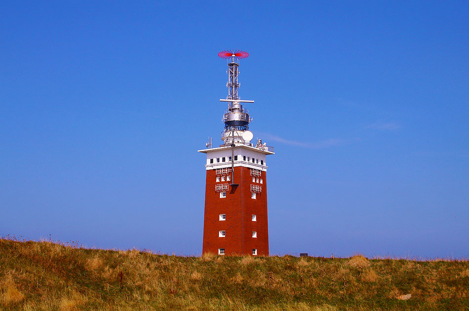 Der Leuchtturm und vormals Flakturm von Helgoland