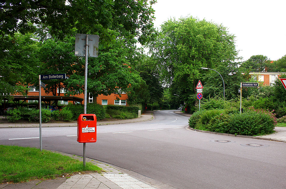 Die Ecke Am Botterbarg / Schenefelder Holt in Hamburg-Iserbrook