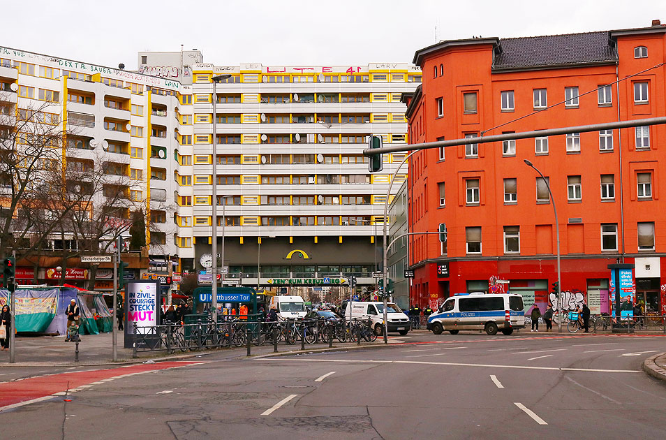 Der Kotti in Berlin-Kreuzberg - Kottbusser Tor