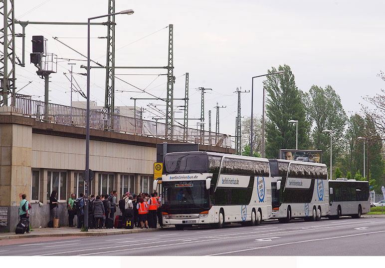 BEX Busse vom Berlinlinienbus in Dresden Hbf im Ersatzverkehr aufgrund GDL Streik