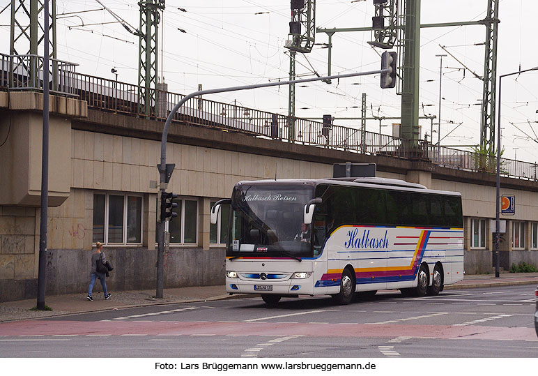 Ersatzbus für einen Eurocity wegen einem GDL-Streik am Hauptbahnhof in Dresden