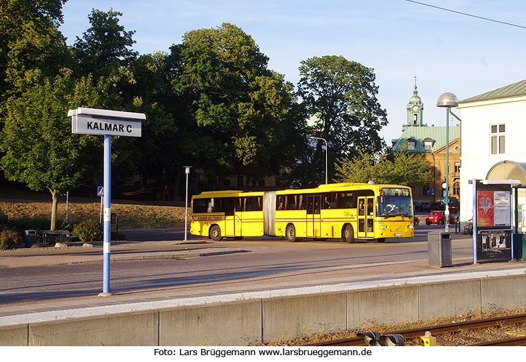 Bus von Kalmar Länstrafik am Bahnhof Kalmar in Schweden