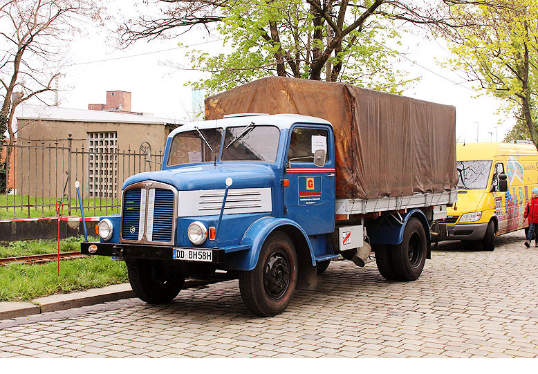 Grube-Werdau S 4000-1 Pritschen-Lkw - Lastwagen auf dem Dampfloktreffen in Dresden